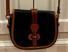 Vintage Dooney  Bourke Leather Crossbody Bag Black 90s - with FREE wristlet