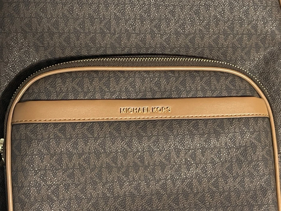 Mochila Michael Kors Bex marrom bolota LG MF 30T4G8XB7B nova com etiquetas - Imagem 4 de 4