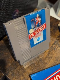 De colecci&oacute;n NES Nintendo CIB (HOCKEY SOBRE HIELO) Completo En Caja Con Manual PROBADO