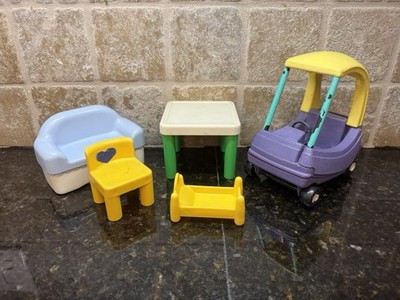 Little Tikes VTG Dollhouse Furniture Cozy Coupe Table Chair Couch Cradle USA 5pc