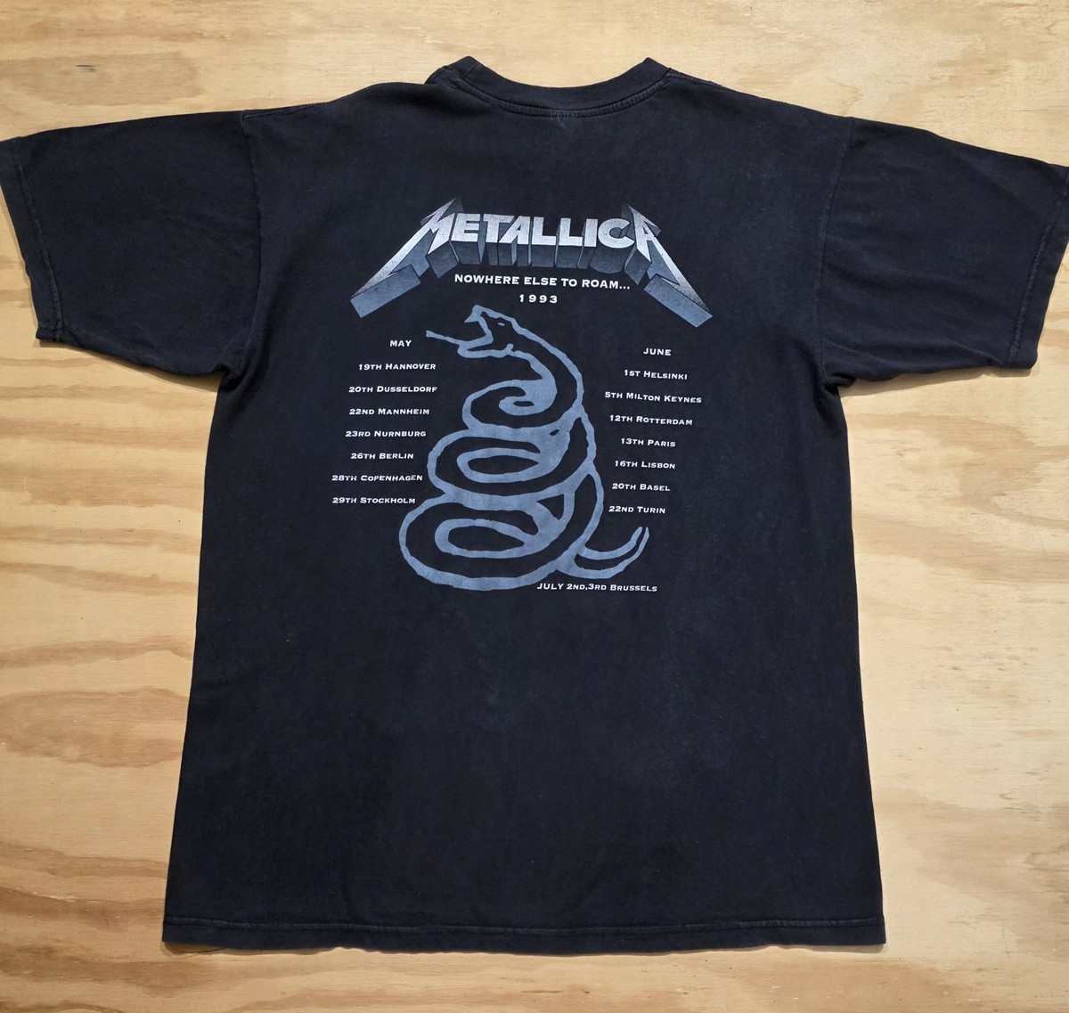 Vintage 1993 METALLICA T-shirt Nowhere Else To Roam Europe Tour XL