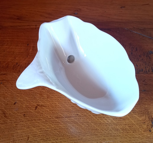 SAUCIERE A GRAS EN PORCELAINE