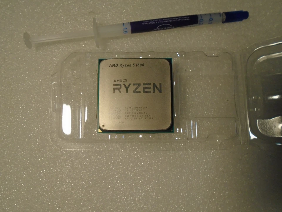 AMD RYZEN 5 1600 (AF) 3.2 - 3.6 GHz YD1600BBM6IAF AM4 CPU Processor - Image 2 of 4