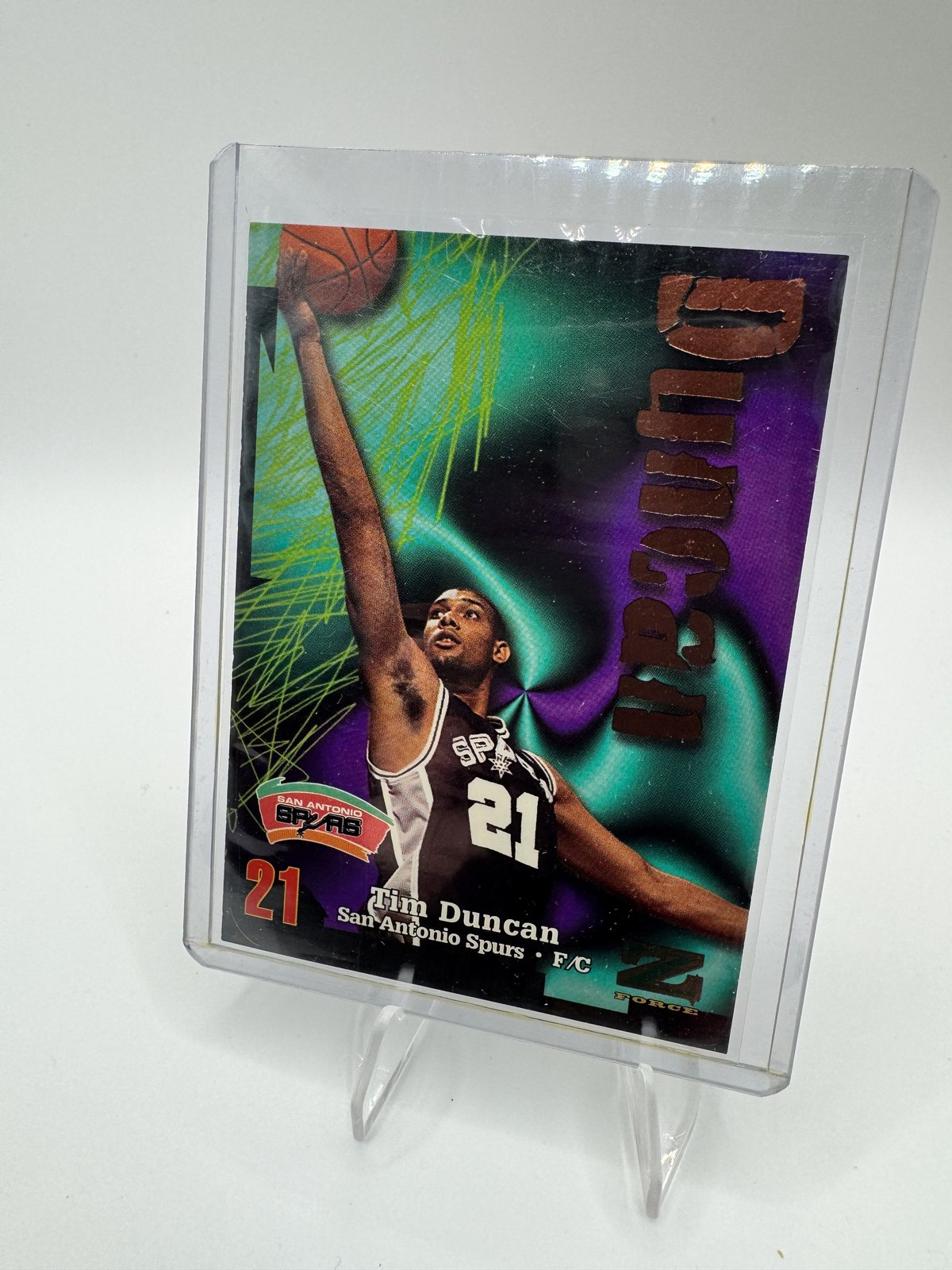 1997-98 SkyBox Z-Force #111 Tim Duncan