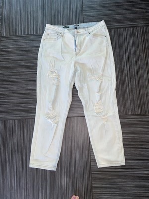 Wild, Fable, highest waist mom, jeans, light blue distress, size 12