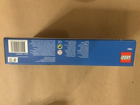 LEGO CITY: Recycle Truck (7991)-Brand New In Factory Sealed Box