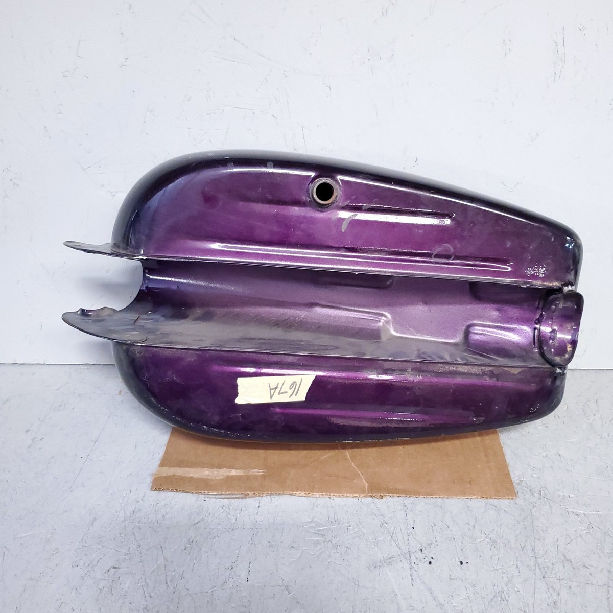 Harley-Davidson Shovelhead Fuel Tank '84 Super Glide Candy Purple