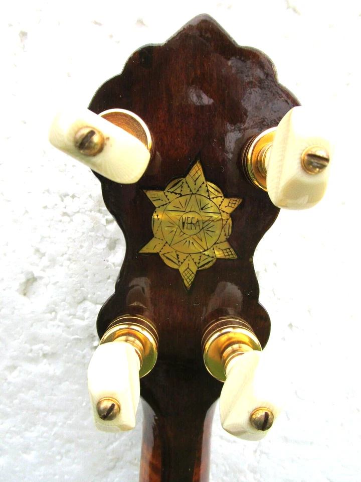VEGA ARTIST TENOR BANJO, 1926, TUBAPHONE TONE RING. FANCY INLAYS, CARVED HEEL - Image 3 of 4