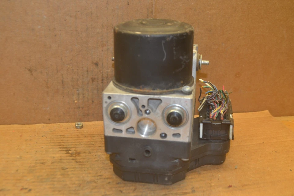 Toyota Sienna 2010 ABS control de bomba OEM 4454008101 módulo 624-14E4 Foto 4 de 4