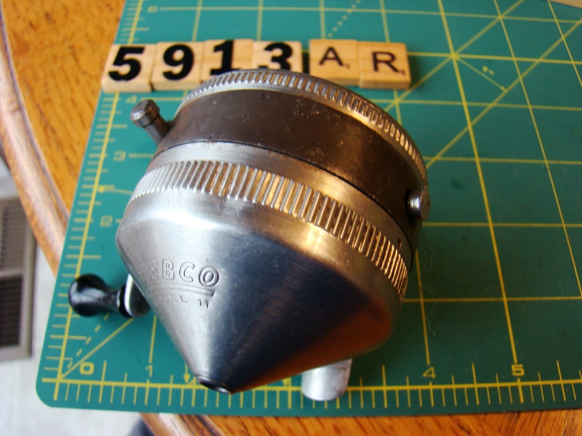 V5912 AR ZEBCO MODEL 11 EARLY SPINCAST FISHING REEL | eBay