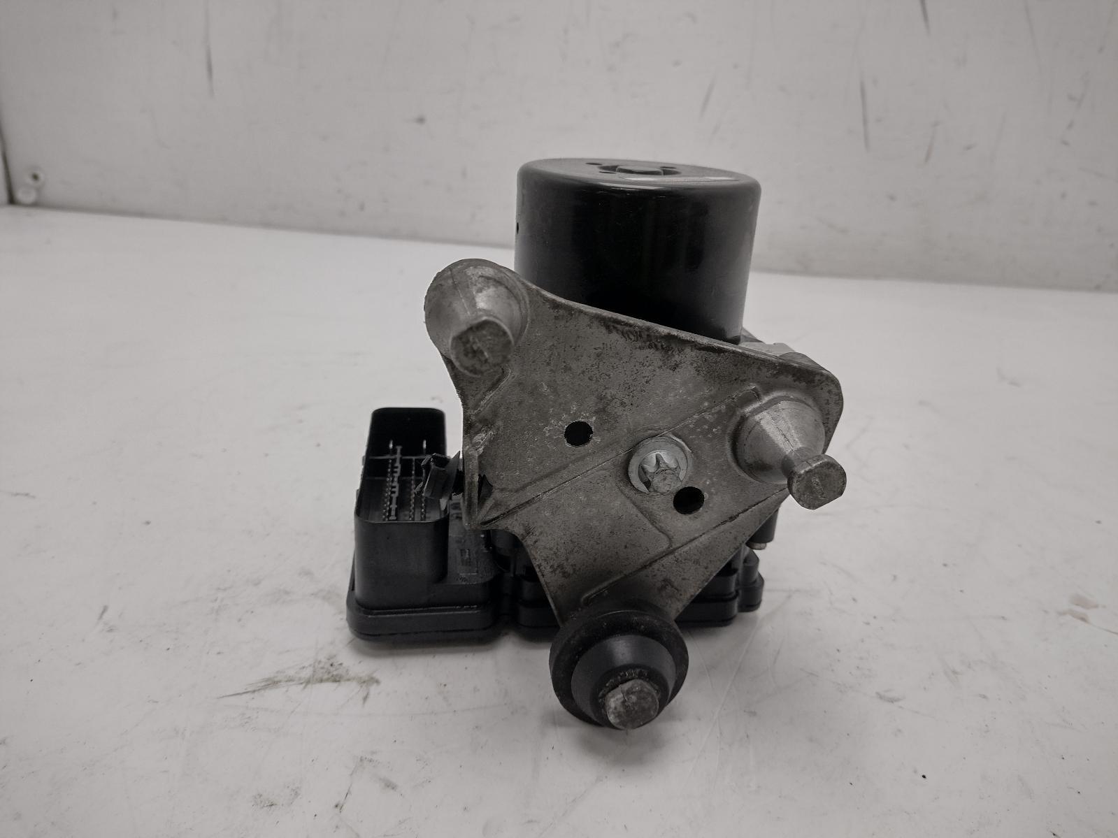 ABS PUMP C CLASS MERCEDES A1724312712 2007-2015 2.1L | eBay