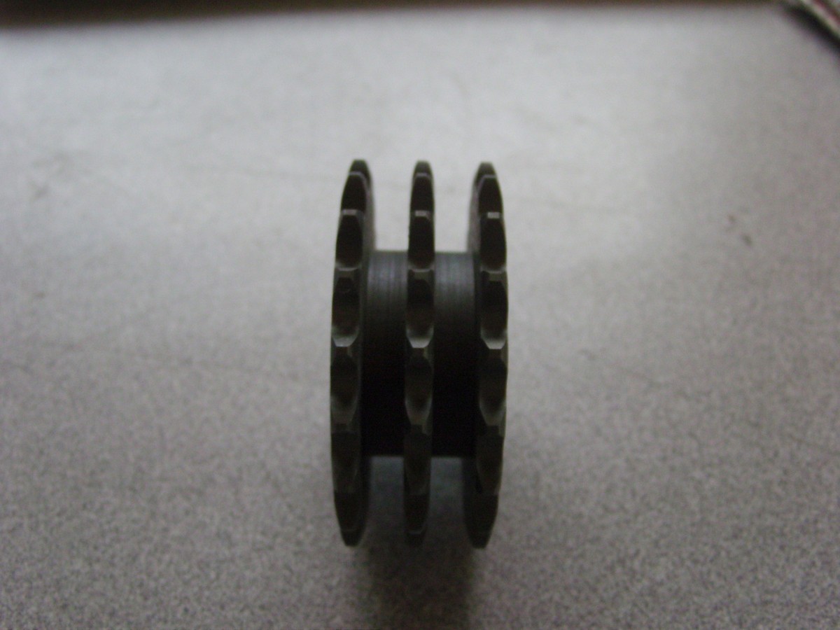 NOS Yamaha Chain Drive Sprocket 76 SRX340 76-77 SRX440 8A8-17682