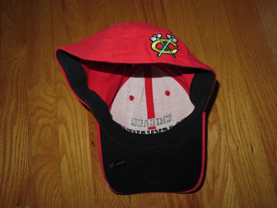 Gorra de hockey vintage Nike CHICAGO BLACK HAWKS (talla única) Foto 3 de 3