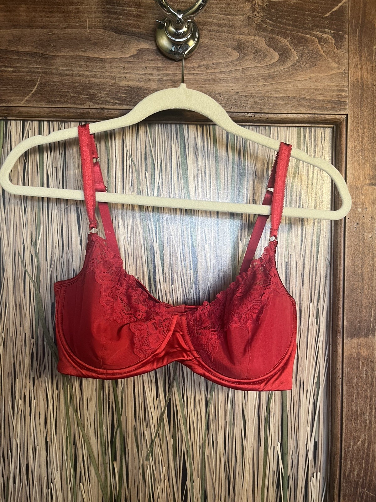 Sofia Vergara Intimates Bra Unlined Underwire Lac… - image 1