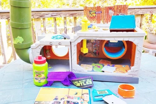 Vintage Teenage Mutant Ninja Turtles Sewer Lair Playset 92% Complete