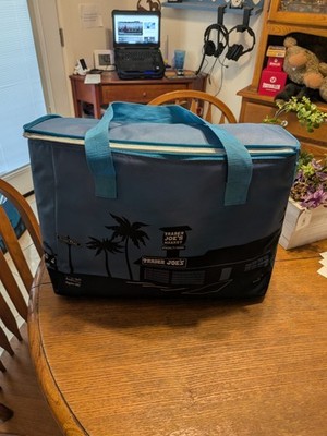 1st Trader Joe's Store Insulated Cooler Tote Bag Blue Zip Grocery Pasadena 1967