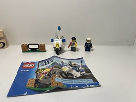 LEGO CITY: Crook Pursuit (60041)