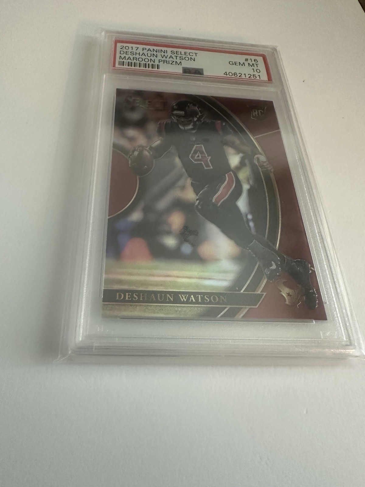 2017 Panini Select Concourse PSA 10 Deshaun Watson #16 Maroon Prizm /99 (RC) SP