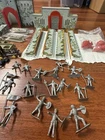 Vintage Marx Medieval Castle Play Set Tin Litho Walls Knight Horses Catapult Lot