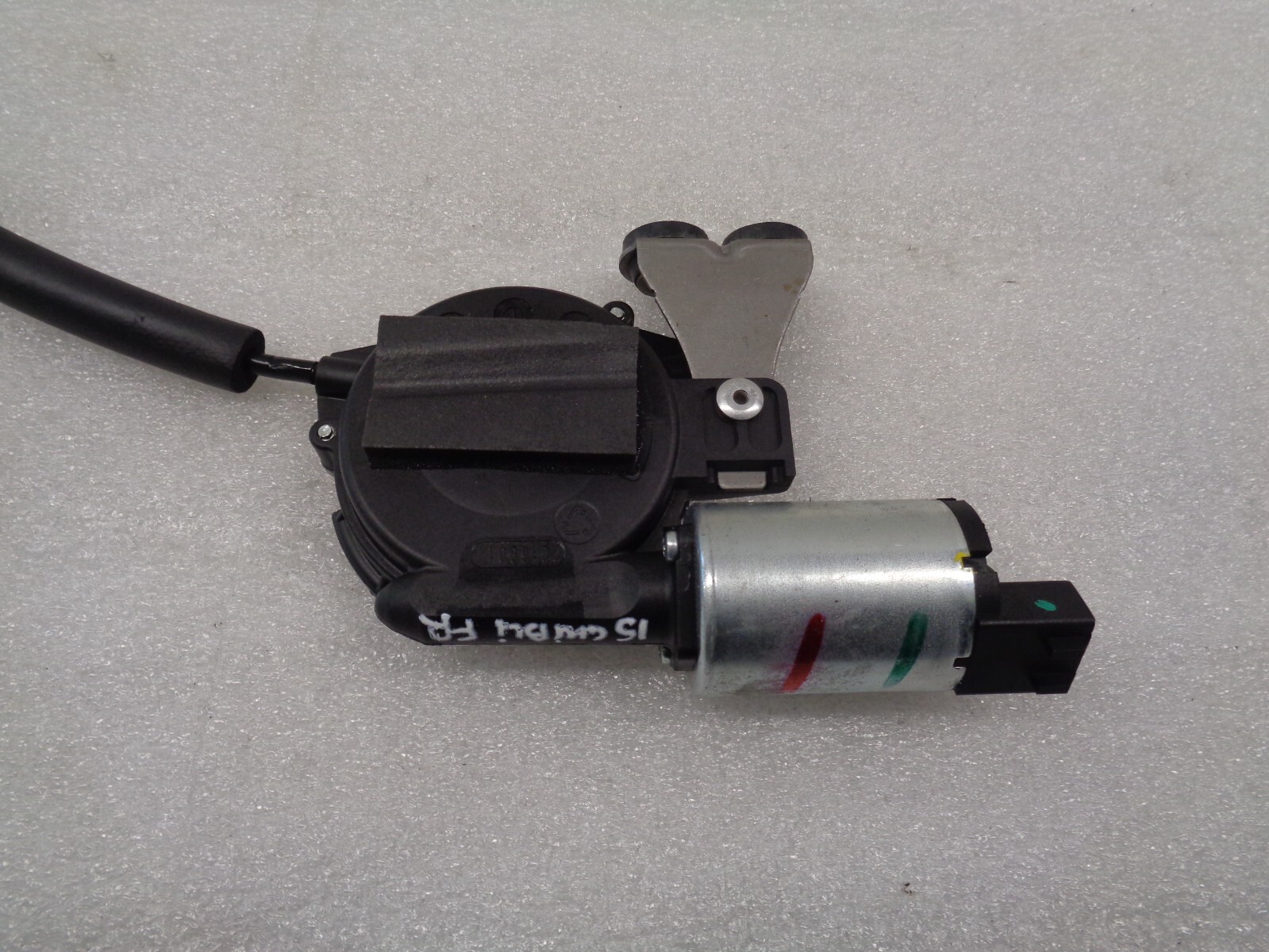 14-20 Maserati Ghibli Front Right Seat Adjustment Motor Set of 2 OEM AK2402165