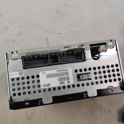 Dodge Caravan CHRYSLER OEM CD Am/Fm radio 5091301 RES MP3 SAT AUX UNTESTED - Bild 6 von 7