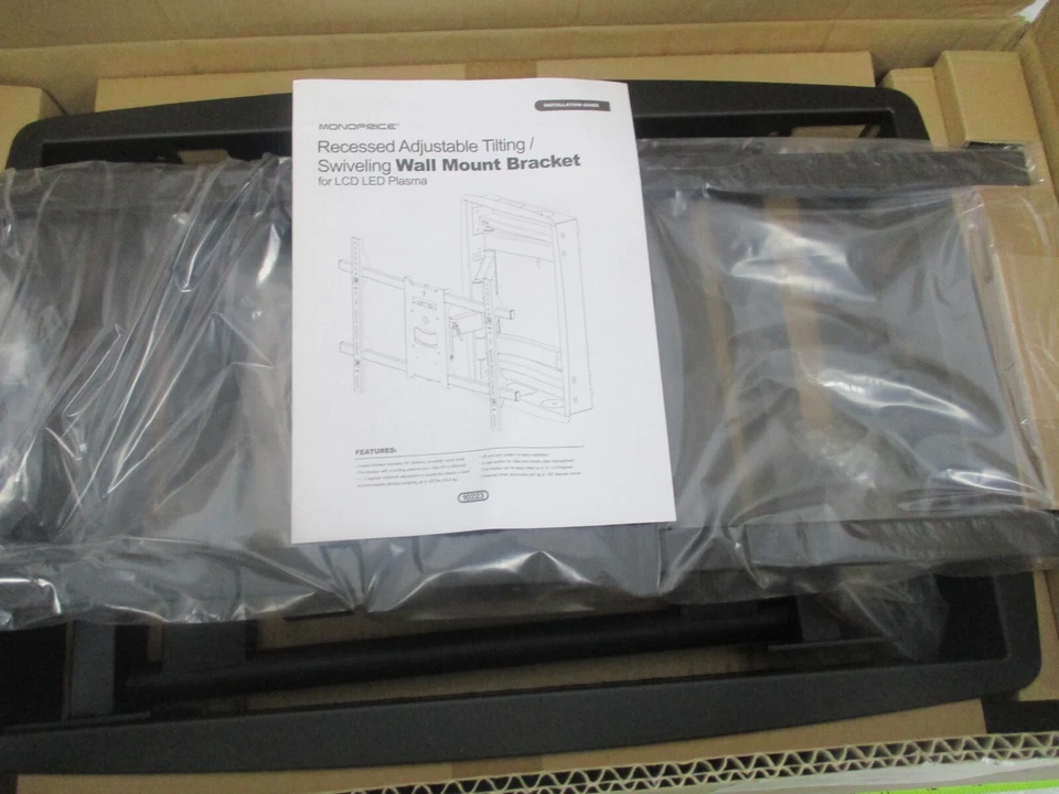 MONOPRICE 10233 SWIVELING WALL MOUNT BRACKET VESA PATTERNS UP TO 600x400mm V0571 - Image 3 of 4