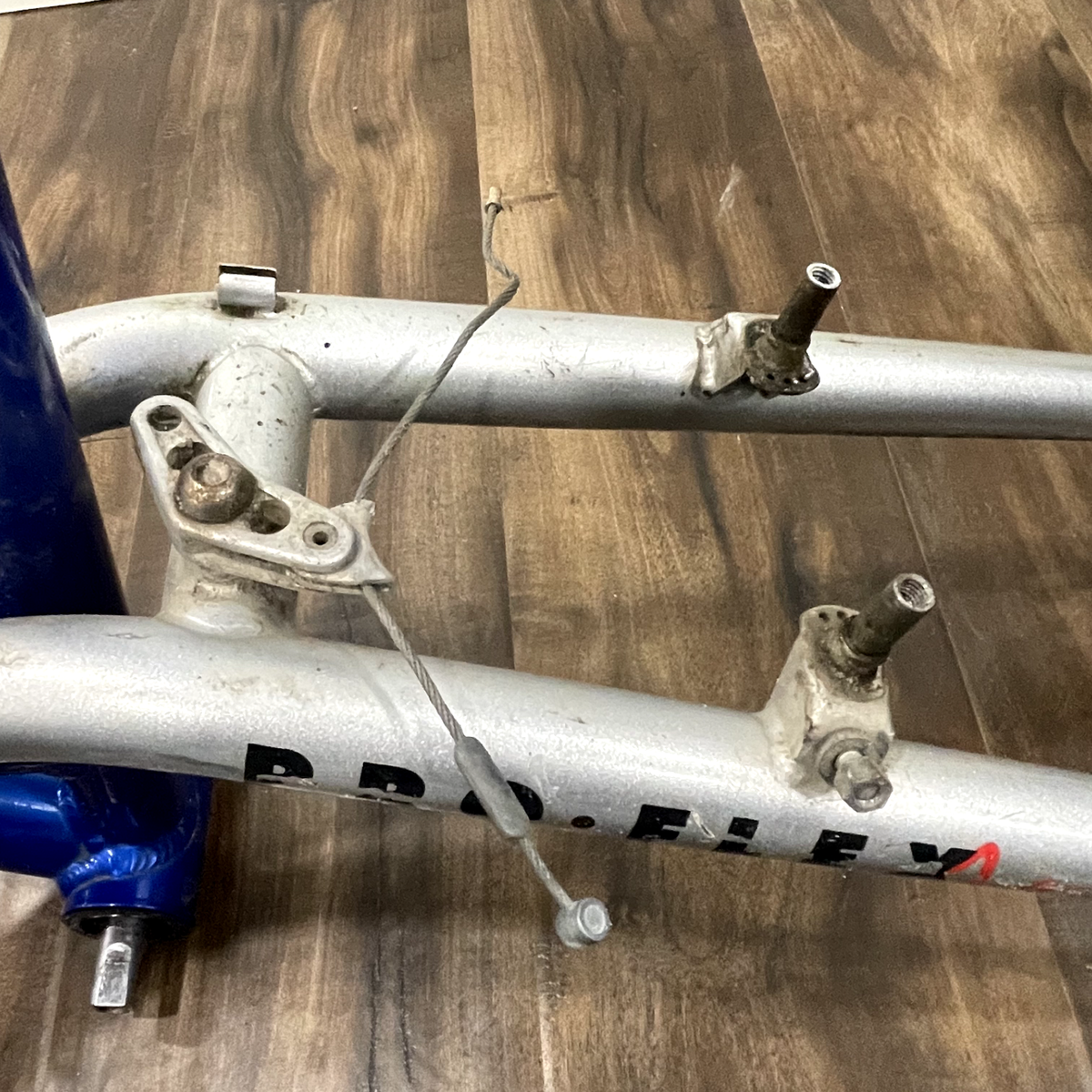 Vintage Proflex Off-Road 552 Bicycle Mountain Bike Frame Set Full