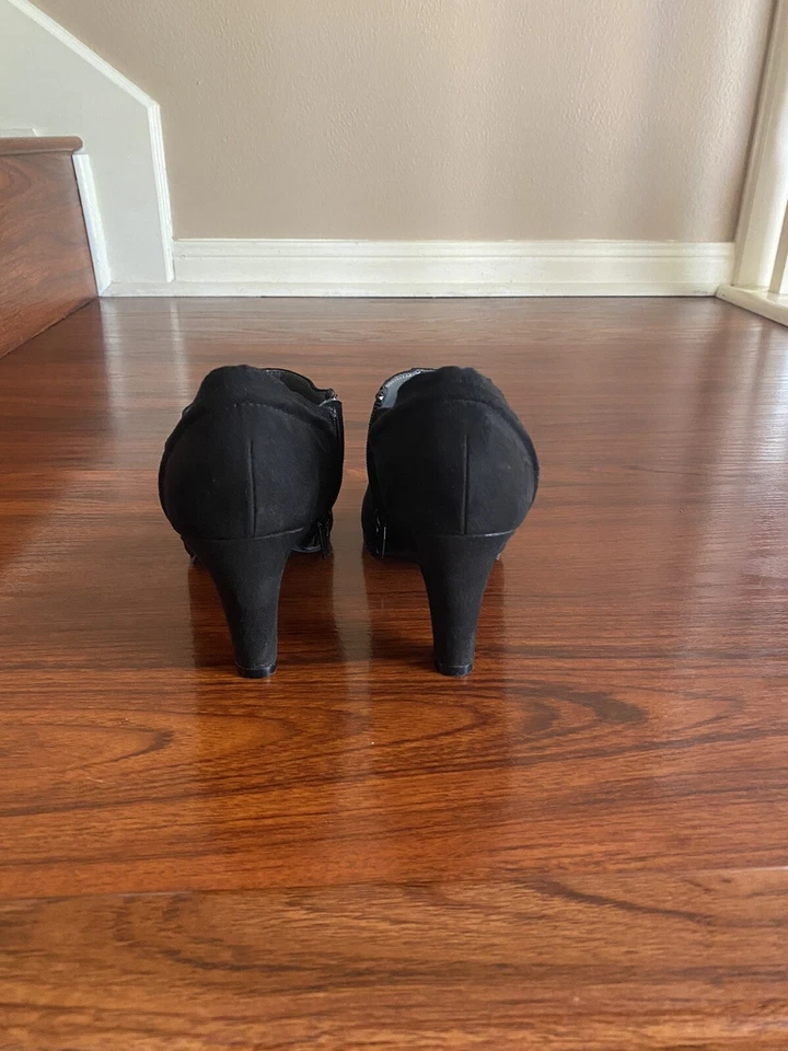 ANN MARINO Mujer Negro Gamuza Cuero Cierre Zapato Tacones Altos 6M Usado Foto 4 de 4