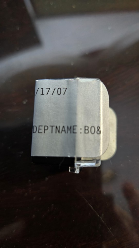 Walt Disney Cast Member 10 Year Service Award (2007) Castle Pin SEALED