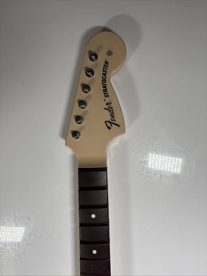 Harmonix Rockband 4 Wireless Fender Stratocaster for Xbox One 91161 - Tested - Image 4 of 4