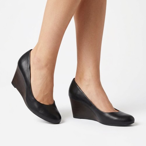 Nine West Highway3Y Black Wedge Pumps Round Toe Heels Womens 8.5M