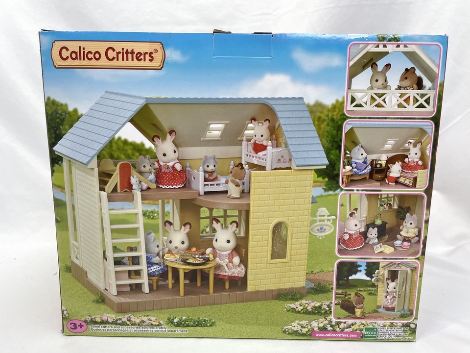 Calico Critters Bluebell Cottage House Gift Set House Snow Rabbit