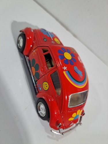Kinsmart Die Cast 1:32 Flower Power 1967 Volkswagen Beetle Classic Car - Picture 3 of 12