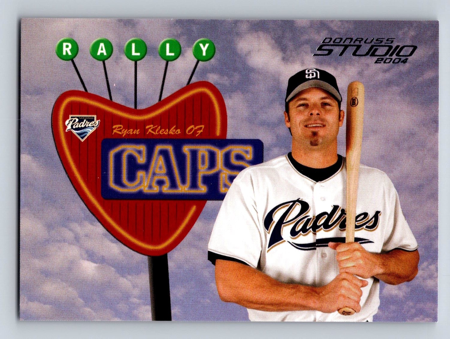2004 Donruss Studio - Rally Caps Ryan Klesko #RC-33 /999