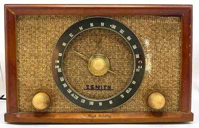 Vintage ZENITH High Fidelity AM/FM Tube Radio Wood Cabinet ~ Model B835 Working