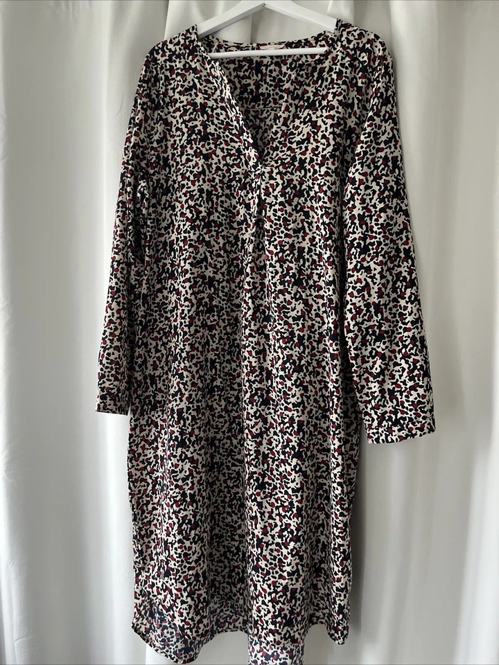 Robe - Photo 1/1