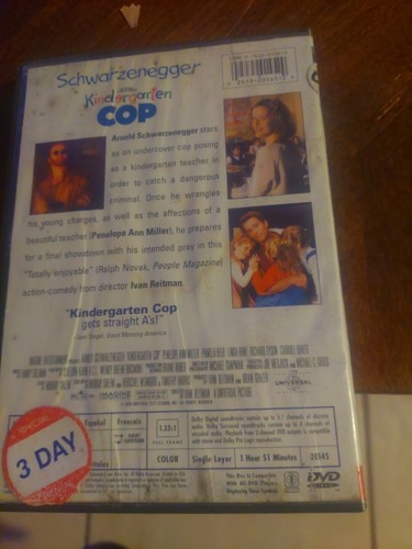 Kindergarten Cop - Picture 2 of 4