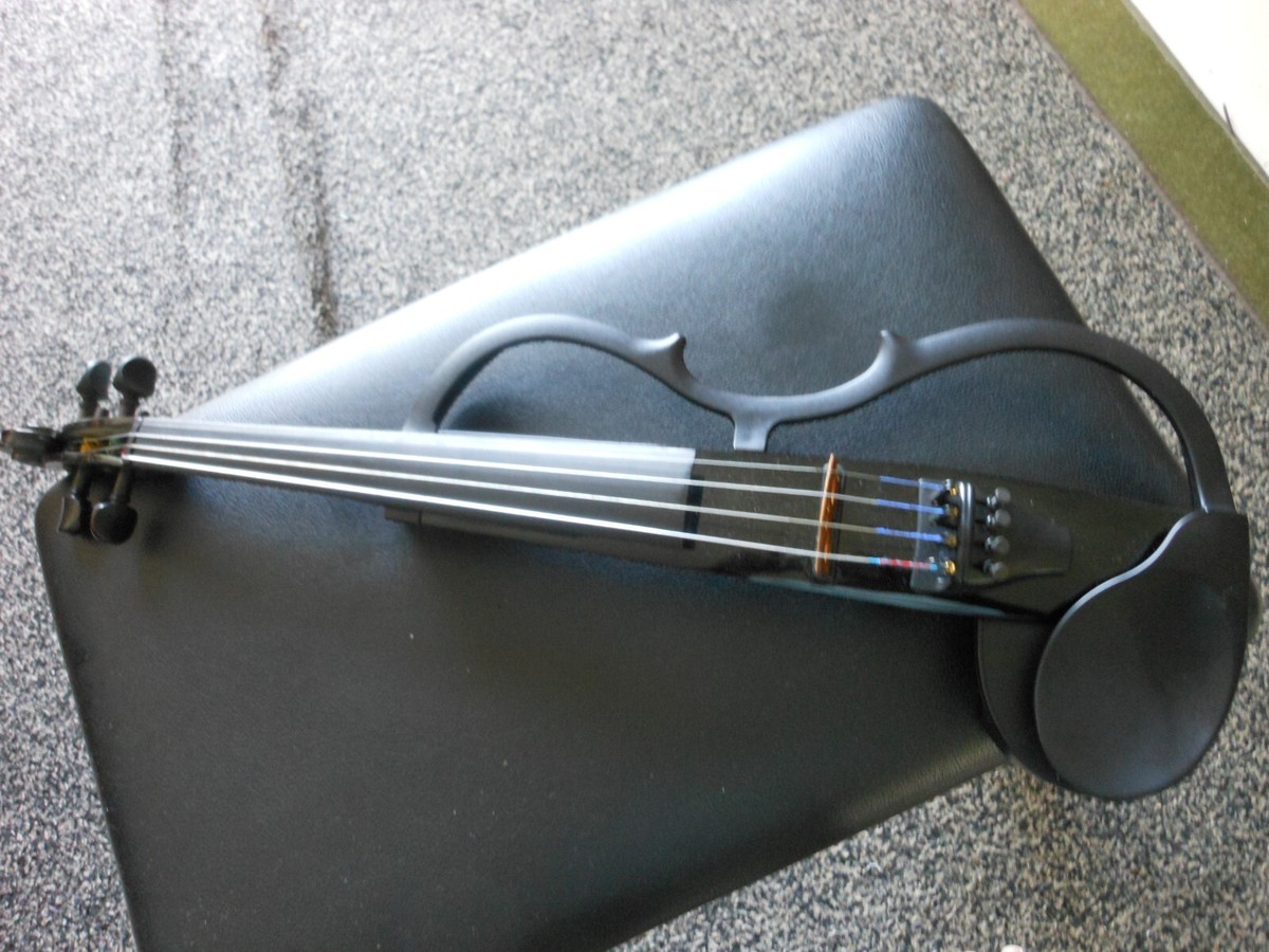 YAMAHA サイレントバイオリン　SV130 SV130 - Overview - Silent™ Series Violins, Violas, Cellos