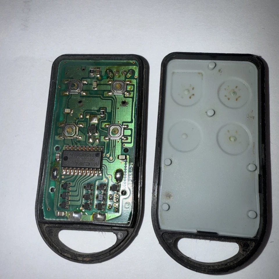 Llavero remoto de entrada sin llave OEM Cadillac Eldorado Seville AB00702T 10178734 Foto 2 de 4