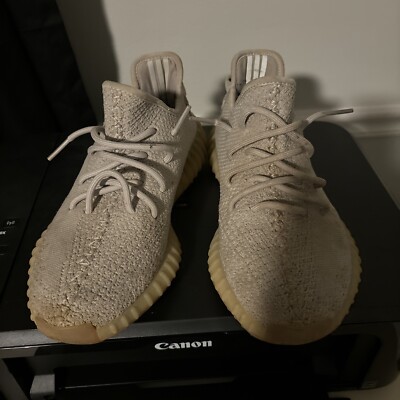 Size 8.5 - adidas Yeezy Boost 350 V2 Low Zebra