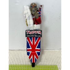 Iron Maiden Trooper mango de grifo de cerveza Robinsons Brewery NUEVO CON CAJA