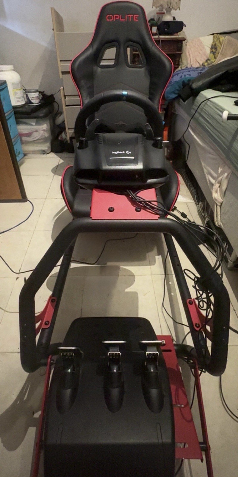 Cockpit Simracing OPLITE siege baquet et pack volant Logitech G29 trois pedales