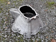 Rover SD1 V8 LT77 5 Speed Manual Gearbox Bellhousing Genuine