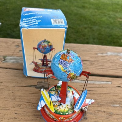 Wilesco M71 Roundabout with Globe & AIRPLANES TIN STEAM ENGINE ACCESSORY