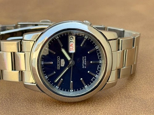 Vintage Seiko 5 Automatic 21 Jewels Big Dial 39mm Japan Made Spares/Repair (566)