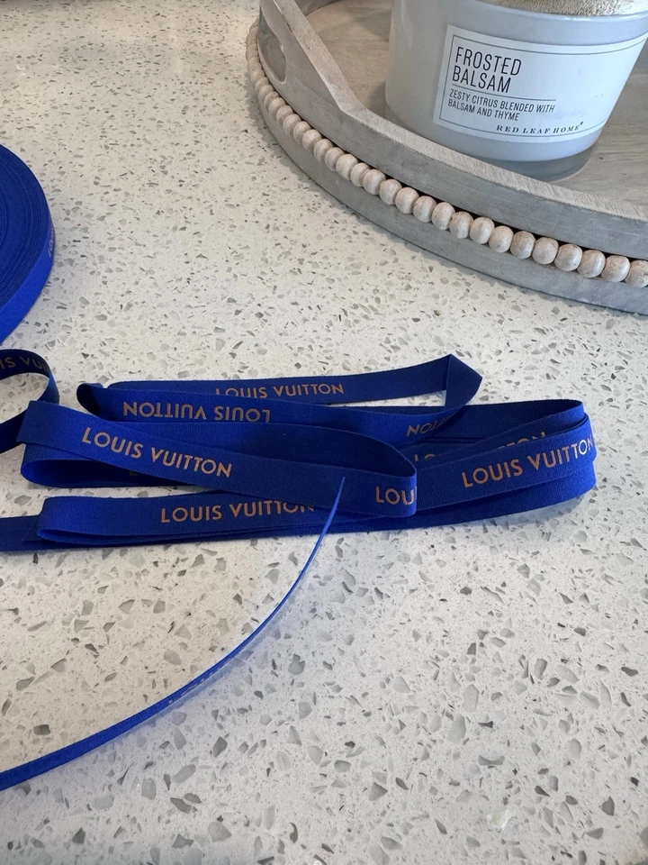 Louis Vuitton Gift Ribbon 2 Yards x 1/2-Inch Blue with Gold Logo 72 In One Piece - Image 2 of 4
