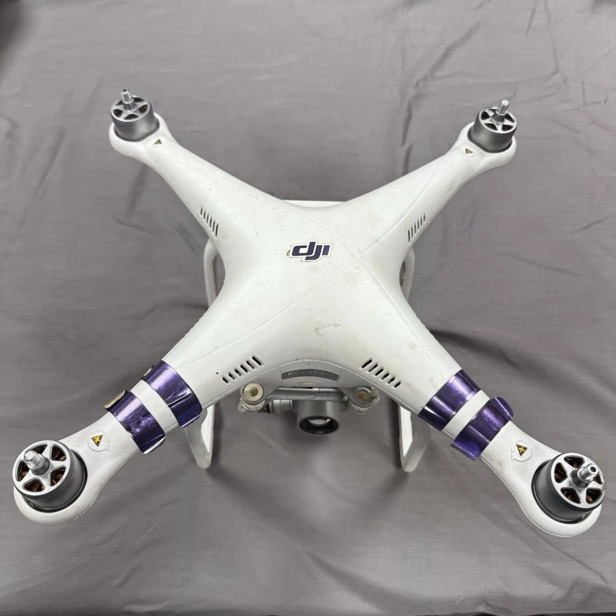 DJI Phantom 3 Standard Camera Drones 21-25 min Maximum Flight Time