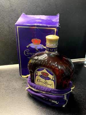 Crown Royal Fine De Luxe Blended Canadian Whisky 40% Alkohol Canada 1976 1 L