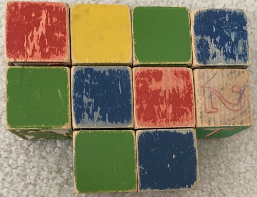 10 Unusual/rare (1950's)wooden Blocks, embossed Characters & caged animals - Picture 2 of 4
