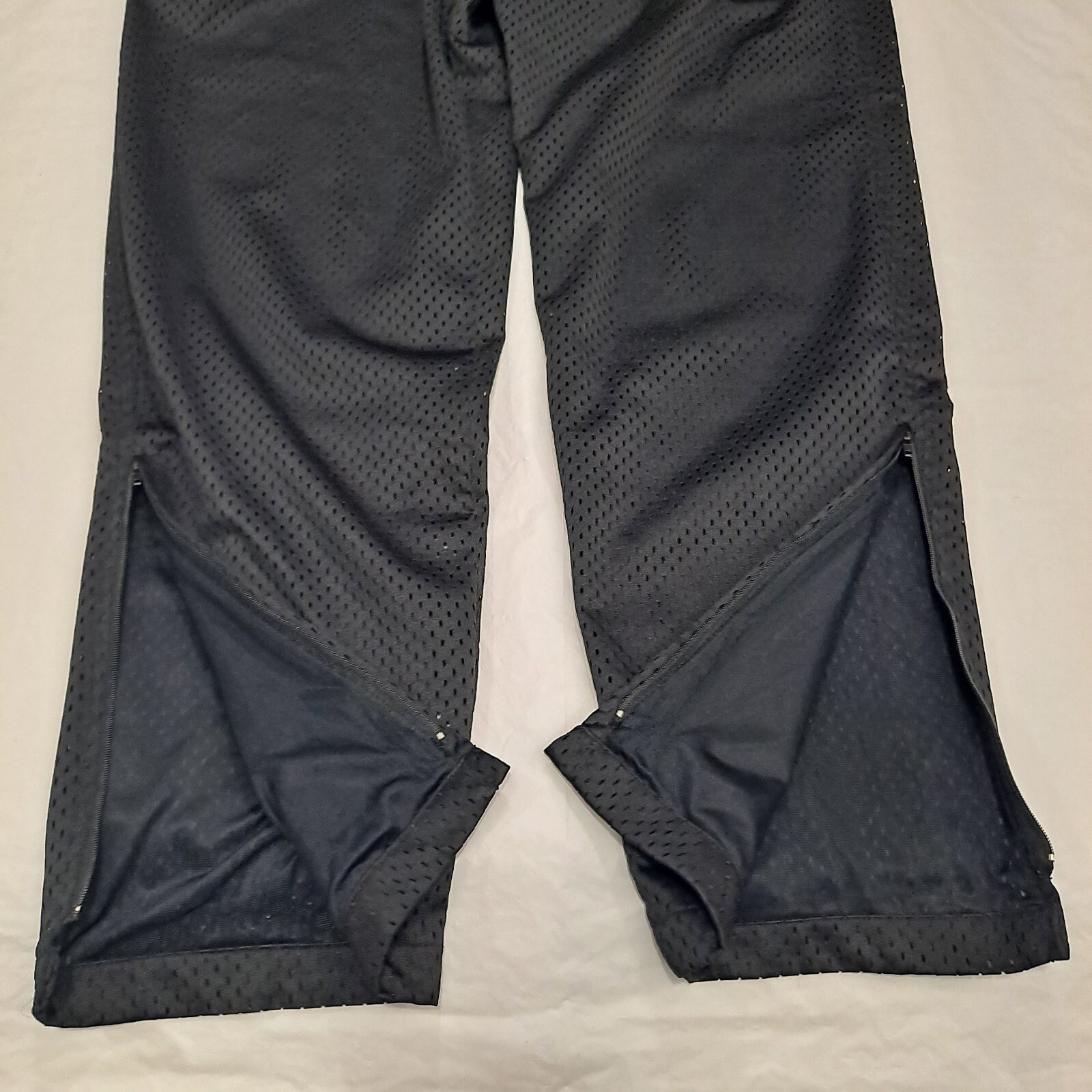 Picture 18 of 24